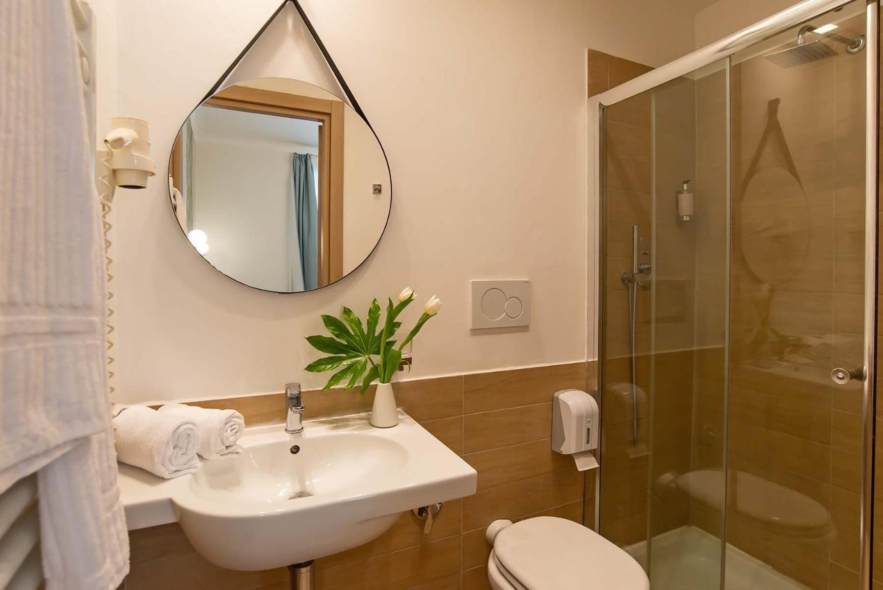 B&B 94Rooms Vatican - Vigliena Rom Exterior foto